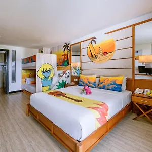 Lv8 Resort